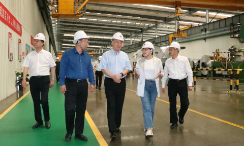 鄭州海關副(fù)關長李兆明到明泰科技調研(yán)