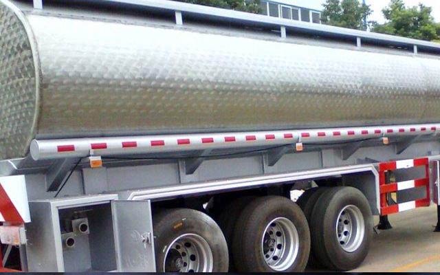 罐車防護底板選用（yòng）明泰鋁（lǚ）業6082鋁板