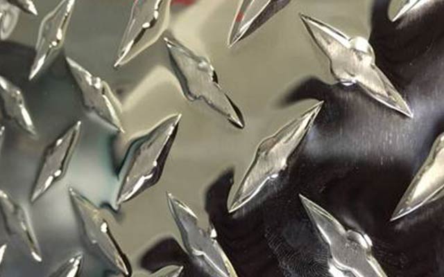 花紋鋁板材規格有哪些？常見種類有（yǒu）什麽？