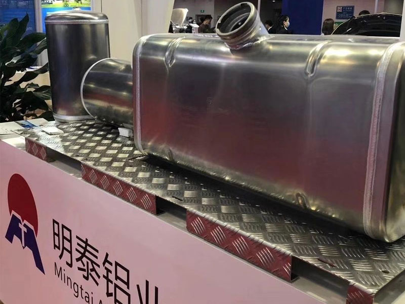 明泰鋁業攜精品亮相重慶國際交通（tōng）輕量化展覽（lǎn）