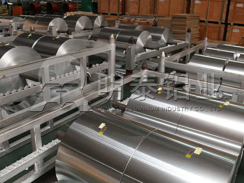 容器箔用8011h22鋁箔基材廠家（jiā）直供多少錢一噸？