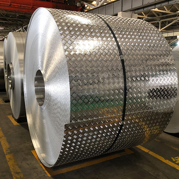 5754h114五條筋花紋板_車廂防滑鋁板_明(míng)泰鋁(lǚ)業直(zhí)銷廠家 5754h114五條筋花紋板_車廂防滑鋁板_明泰鋁業直銷廠家(jiā)