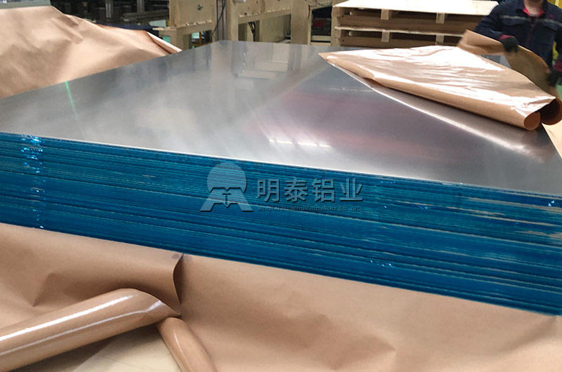 廣東（dōng）電池托（tuō）盤用鋁合金板帶規格有哪些？具體價格多少