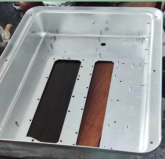 逆變器外殼用鋁_光伏逆變器用1060|1070|5052鋁合金廠家_加（jiā）工（gōng）費多少