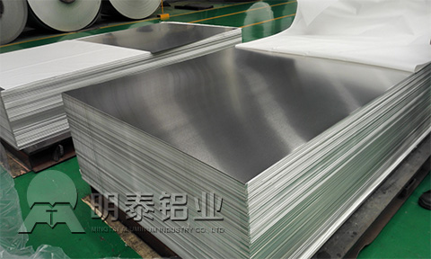 1060鋁板在電容器外殼上的應用（yòng）