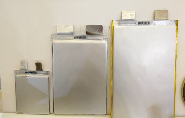 新能源汽車高速發展（zhǎn），引爆動力電池用鋁箔概念