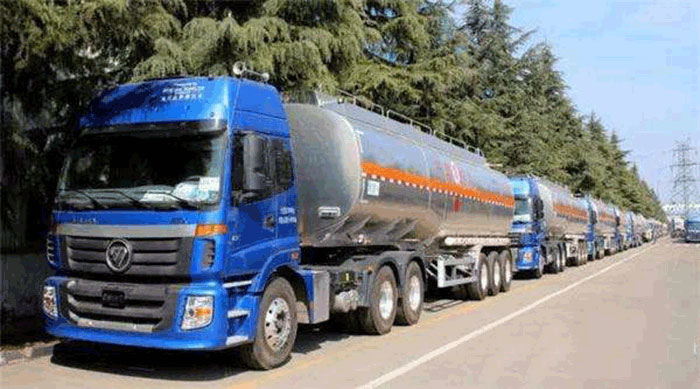 鋁合（hé）金罐（guàn）車前景廣闊,明泰鋁業深入研發5係罐車鋁板